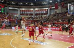 直播平台-包含丹麦队鏖战马来西亚队，辛杜状态火热的词条