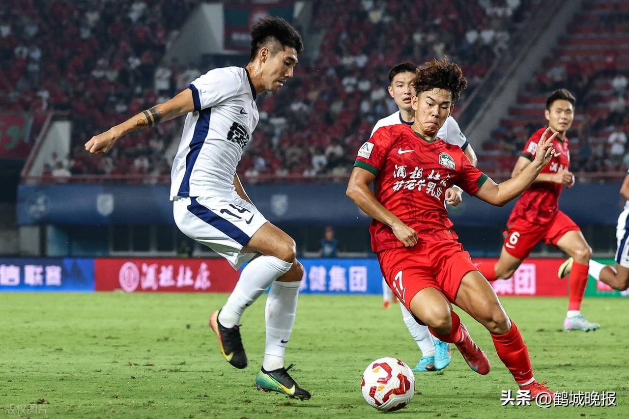 中超比赛综述：本轮比赛精彩纷呈