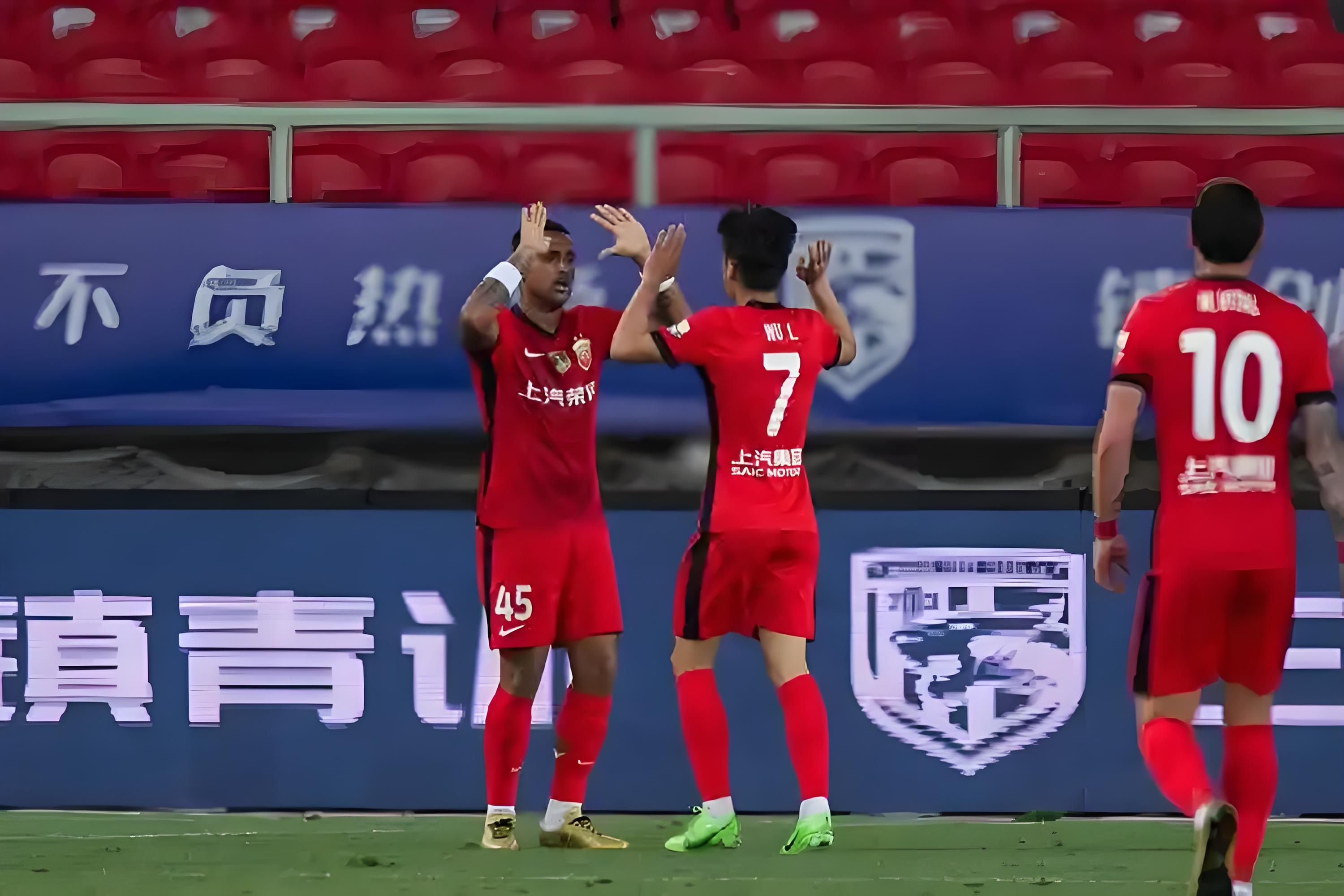 中超比赛综述：本轮比赛精彩纷呈