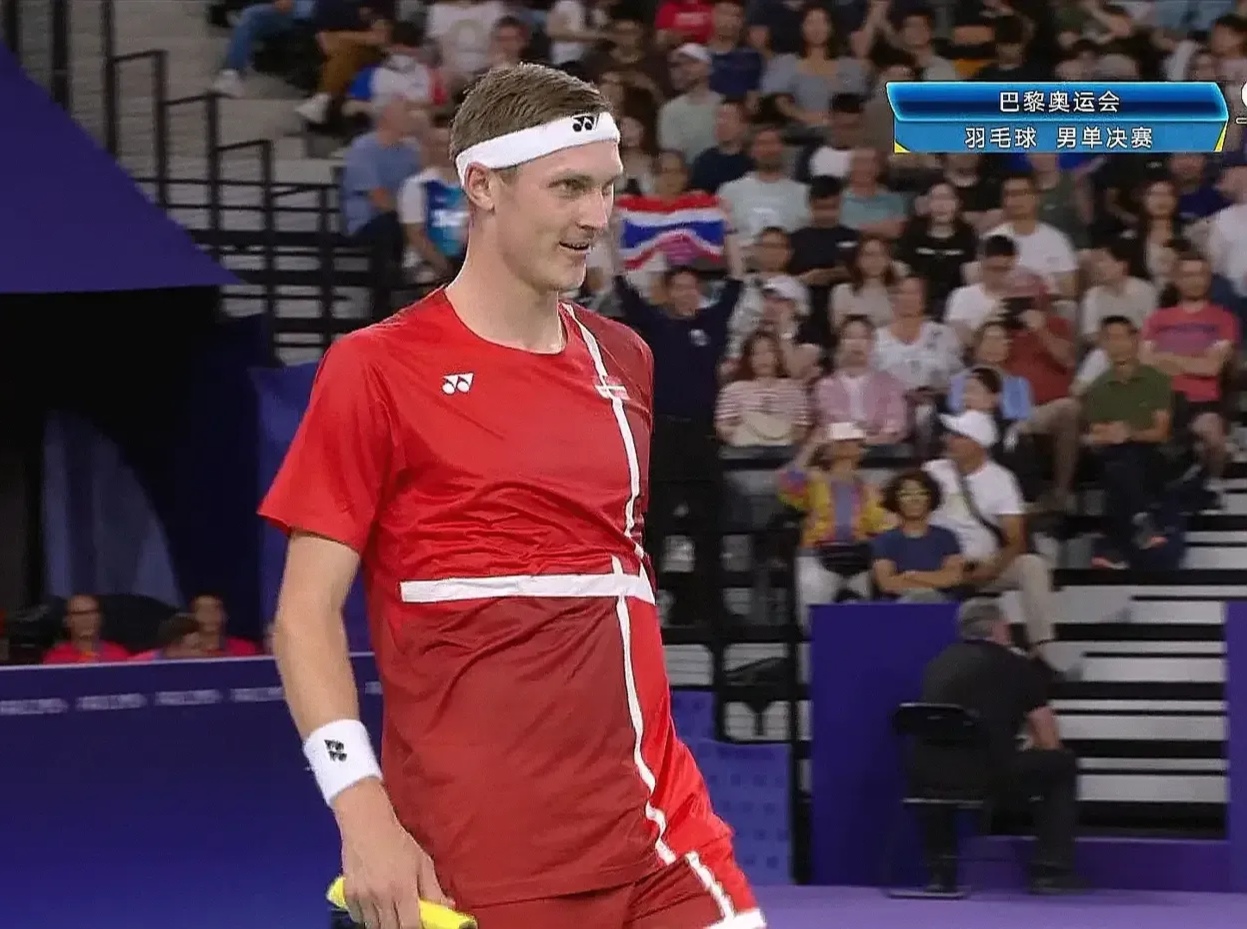 韩国队险胜丹麦队，安赛龙刷新纪录的简单介绍