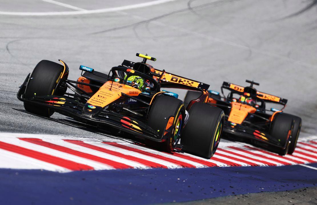 包含哈斯车队险胜迈凯伦,诺里斯统治全场的词条 包含哈斯车队险胜迈凯伦,诺里斯统治全场的词条