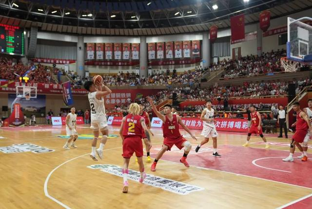 包含丹麦队鏖战马来西亚队，辛杜状态火热的词条